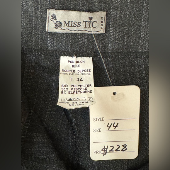 NWT Miss TIC Paris grey pin stripe straight leg pants.  Large. Made in France - Picture 4 of 4
